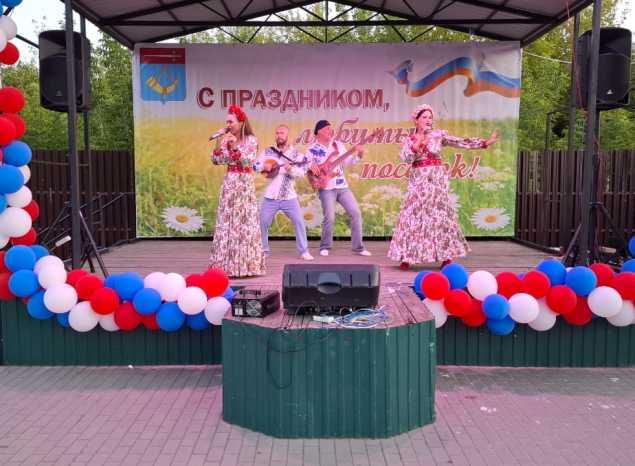 Ансамбль «Злато-Серебро» выступил на юбилее с. Пачелмы